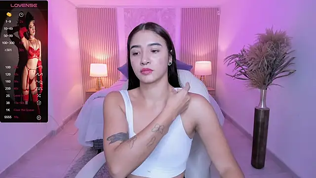 Antonella Grayy online show from 15, 10, 2025