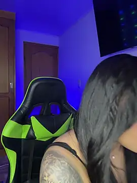 leila 22 online show from 10, 3, 2026