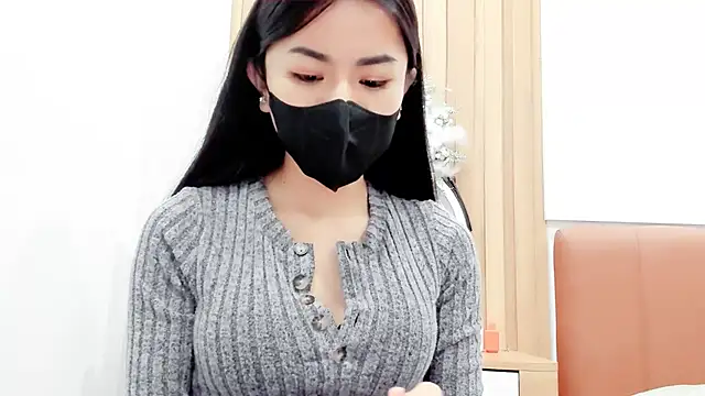 Snapshot of Lita-Julia chatting on 22, 2, 2025 Lita-Julia online show from 22, 2, 2025