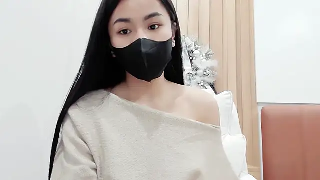 Snapshot of Lita-Julia chatting on 27, 2, 2025 Lita-Julia online show from 27, 2, 2025