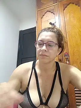 mademonsexy online show from 4, 7, 2026