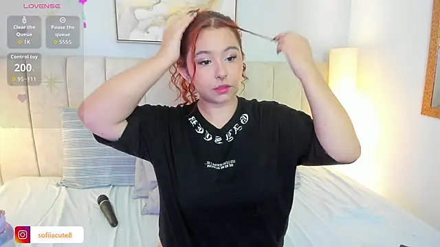 Atenea cuteee online show from 13, 11, 2025