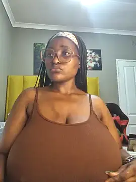 Snapshot of Bustygoddess32 chatting on 3, 1, 2025 Bustygoddess32 online show from 3, 1, 2025