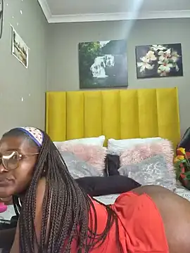 Snapshot of Bustygoddess32 chatting on 5, 1, 2025 Bustygoddess32 online show from 5, 1, 2025