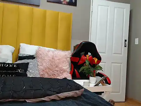 Snapshot of Bustygoddess32 chatting on 18, 1, 2025 Bustygoddess32 online show from 18, 1, 2025