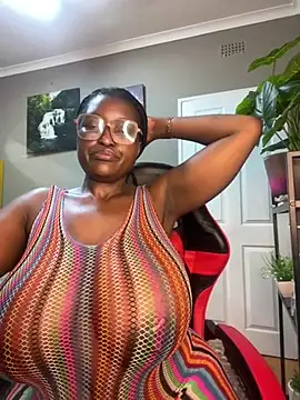 Snapshot of Bustygoddess32 chatting on 19, 1, 2025 Bustygoddess32 online show from 19, 1, 2025