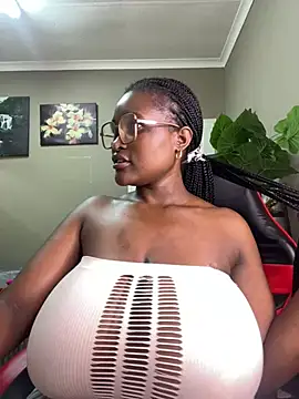 Snapshot of Bustygoddess32 chatting on 23, 1, 2025 Bustygoddess32 online show from 23, 1, 2025