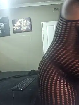 Snapshot of Bustygoddess32 chatting on 26, 2, 2025 Bustygoddess32 online show from 26, 2, 2025