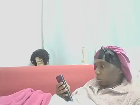 Snapshot of Sexxybella27 chatting on 3, 8, 2026 Sexxybella27 online show from 3, 8, 2026