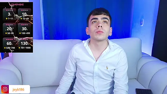 Snapshot of Jey_keler1 chatting on 16, 11, 2025 Jey keler1 online show from 16, 11, 2025