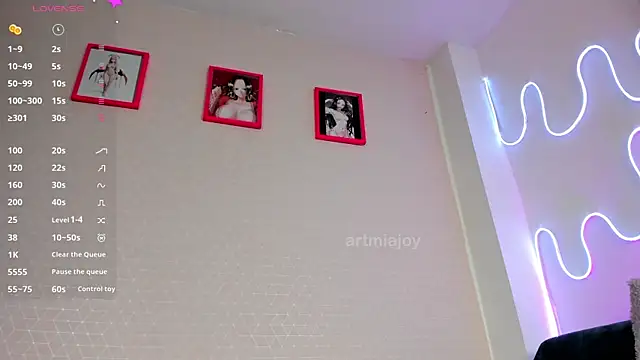 artmiaa online show from 8, 1, 2026