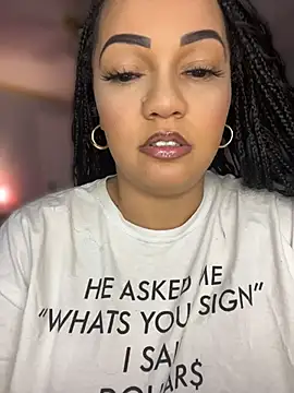 Snapshot of DestineeJayde chatting on 11, 4, 2026 DestineeJayde online show from 11, 4, 2026
