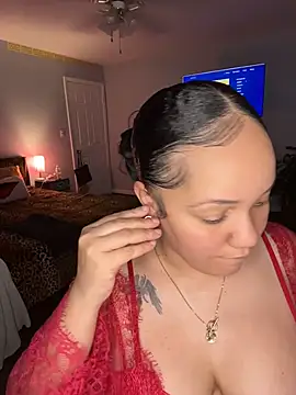 Snapshot of DestineeJayde chatting on 24, 4, 2026 DestineeJayde online show from 24, 4, 2026