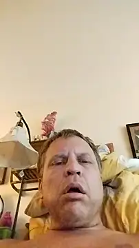 Snapshot of fukurbutt chatting on 8, 10, 2025 fukurbutt online show from 8, 10, 2025