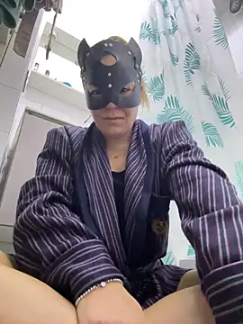 LadyScarlett-xk online show from 20, 1, 2025