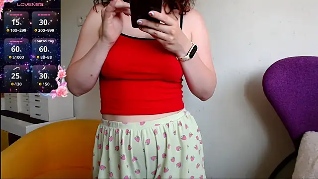 Snapshot of vaders_daughter chatting on 22, 7, 2026 vaders daughter online show from 22, 7, 2026