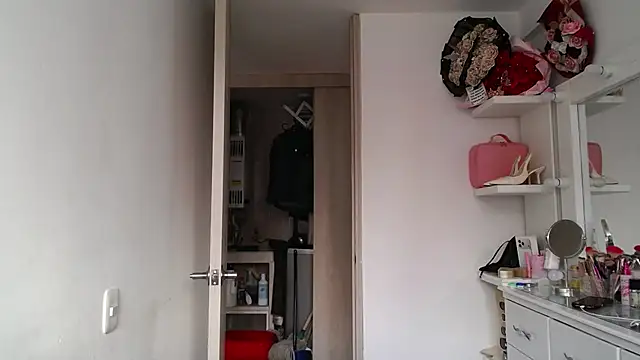 Barbie girl 69 online show from 26, 6, 2026