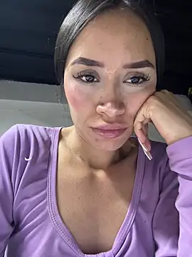 Kim ev online show from 12, 3, 2025