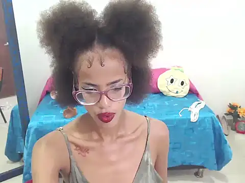 CanellaHotx online show from 20, 12, 2024