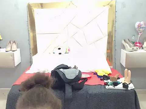 CanellaHotx online show from 7, 1, 2025