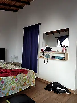 Snapshot of RachellGraham chatting on 20, 12, 2025 RachellGraham online show from 20, 12, 2025