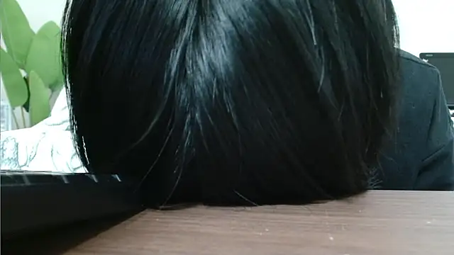 POCARI SWEAT online show from 19, 3, 2026