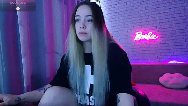 -Stacyy- online show from 19, 9, 2025