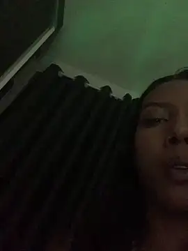 Snapshot of talitasilvx chatting on 12, 3, 2025 talitasilvx online show from 12, 3, 2025