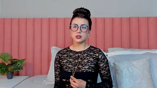 EmaSaenz online show from 20, 3, 2026