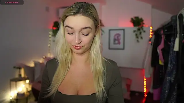 Snapshot of Alexis___Texas chatting on 3, 12, 2024 Alexis Texas online show from 3, 12, 2024