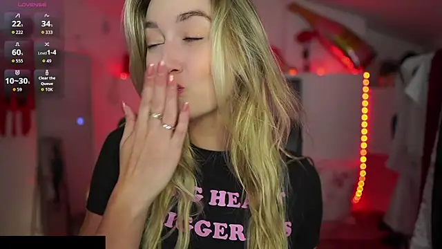 Snapshot of Alexis___Texas chatting on 17, 9, 2025 Alexis Texas online show from 17, 9, 2025