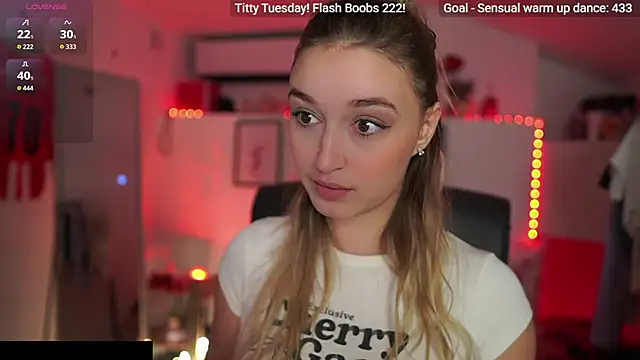 Snapshot of Alexis___Texas chatting on 25, 11, 2025 Alexis Texas online show from 25, 11, 2025