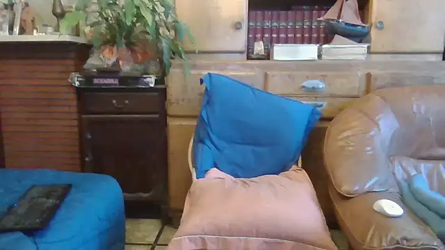 sympatrique online show from 5, 12, 2024