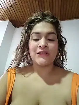 Sara smiiith211 online show from 22, 12, 2024