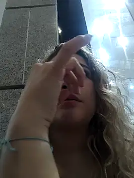 Sara smiiith211 online show from 12, 2, 2025