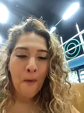 Sara smiiith211 online show from 20, 3, 2025