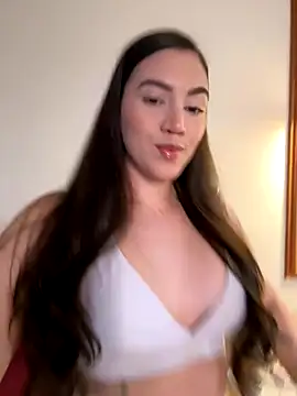 Amelia Rouse online show from 25, 11, 2025