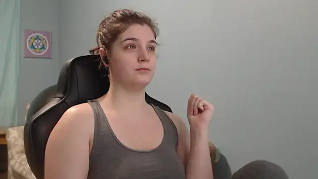 TreeJeanne online show from 11, 3, 2025