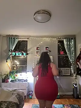 sylviahhh online show from 27, 4, 2026