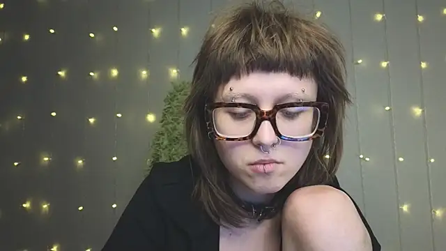 Snapshot of kortny_yo chatting on 9, 3, 2025 kortny yo online show from 9, 3, 2025