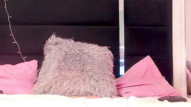 Demyraii online show from 2, 12, 2025