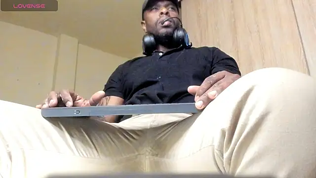 thomas santtos1 online show from 3, 8, 2026