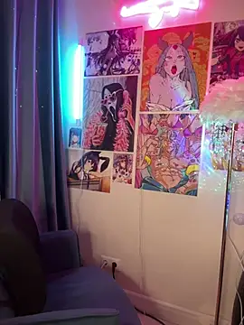 HoneySweetBee online show from 25, 4, 2026