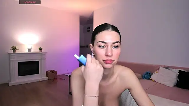 AnysaSmith online show from 4, 5, 2026