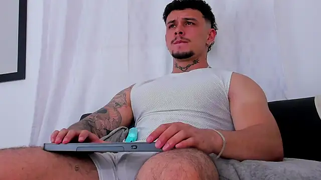 NoahhBrown online show from 29, 5, 2026