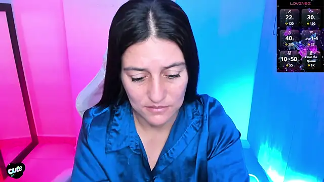 Saskyaa online show from 2, 11, 2025