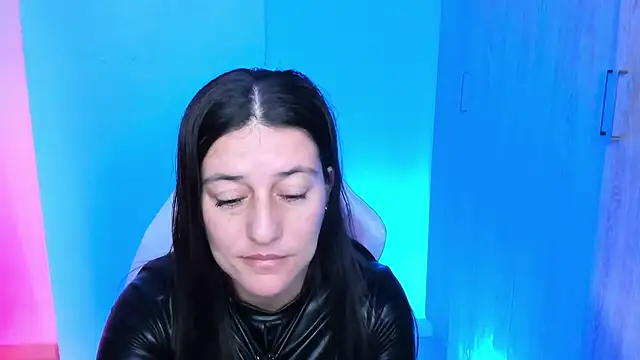 Saskyaa online show from 1, 12, 2025