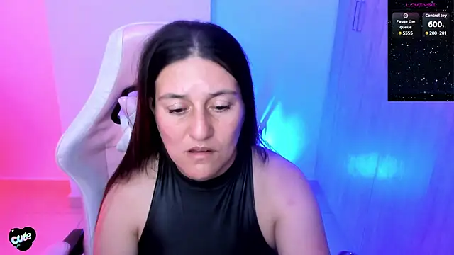 Snapshot of Saskyaa chatting on 10, 7, 2026 Saskyaa online show from 10, 7, 2026