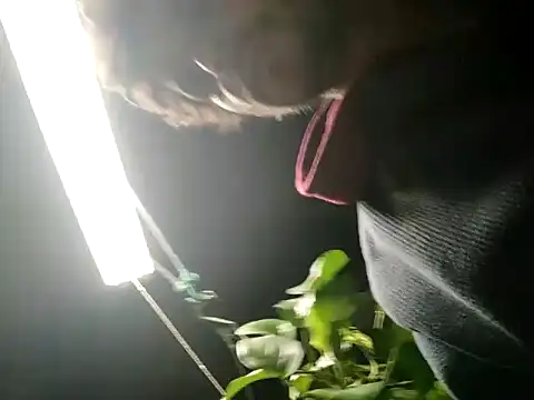 Snapshot of LongDickZee562 chatting on 31, 1, 2025 LongDickZee562 online show from 31, 1, 2025