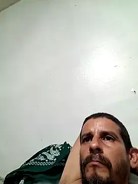 Snapshot of LongDickZee562 chatting on 18, 9, 2025 LongDickZee562 online show from 18, 9, 2025